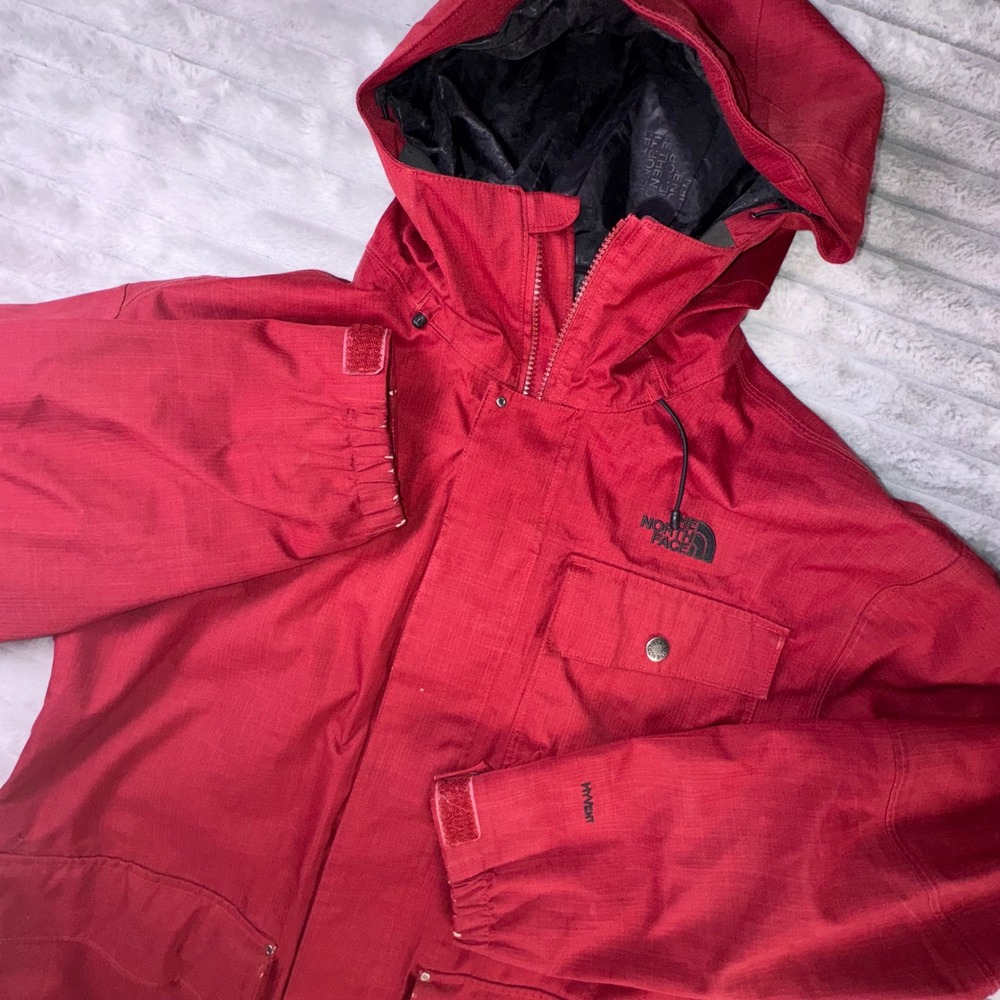 The North Face Hyvent Cyptic Mens Large Red Hooded Ski Jacket Winter Jacket Snow - Picture 14 of 15